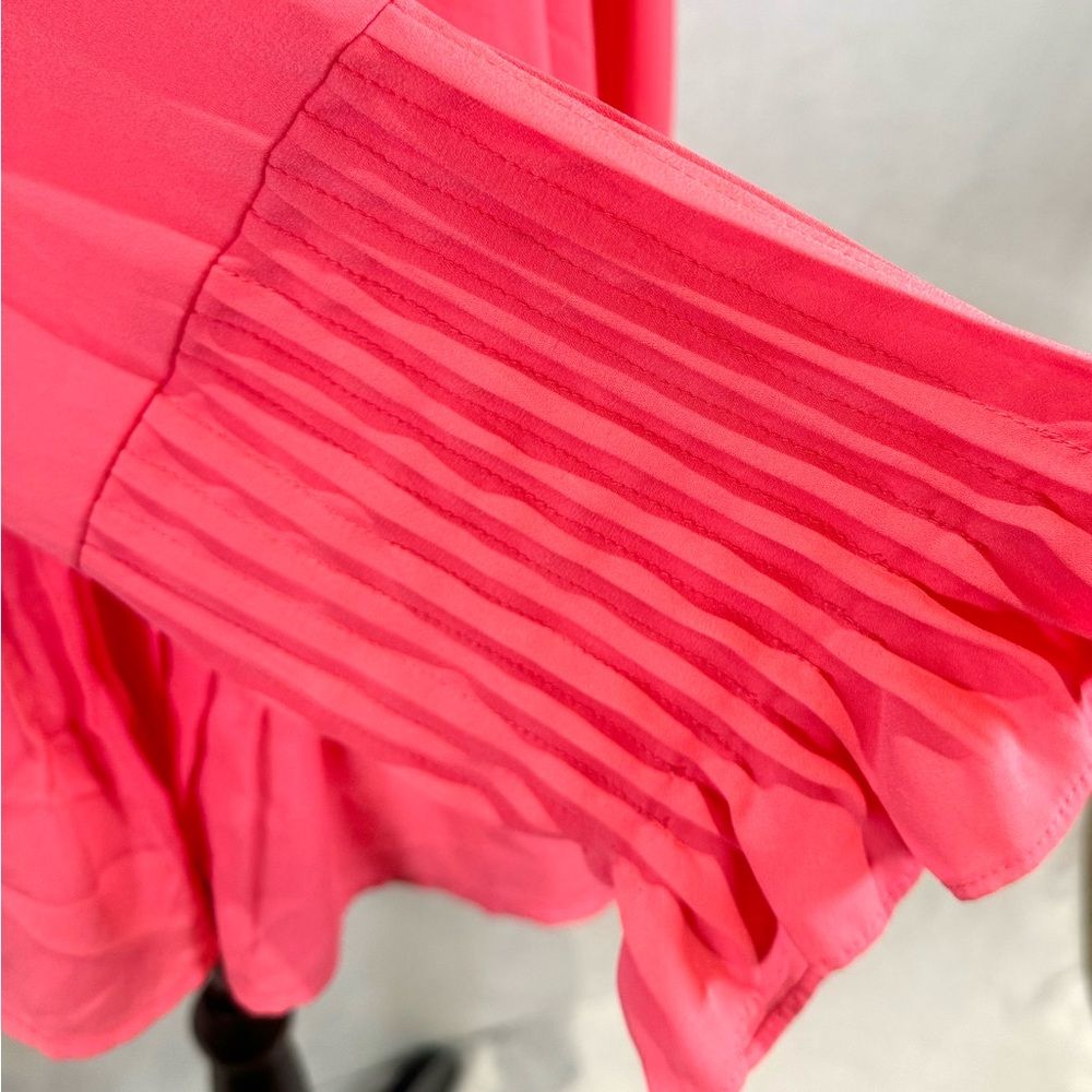 The Limited Pink Vneck Pleated Blouse Top Size Xl — image 3 of 6